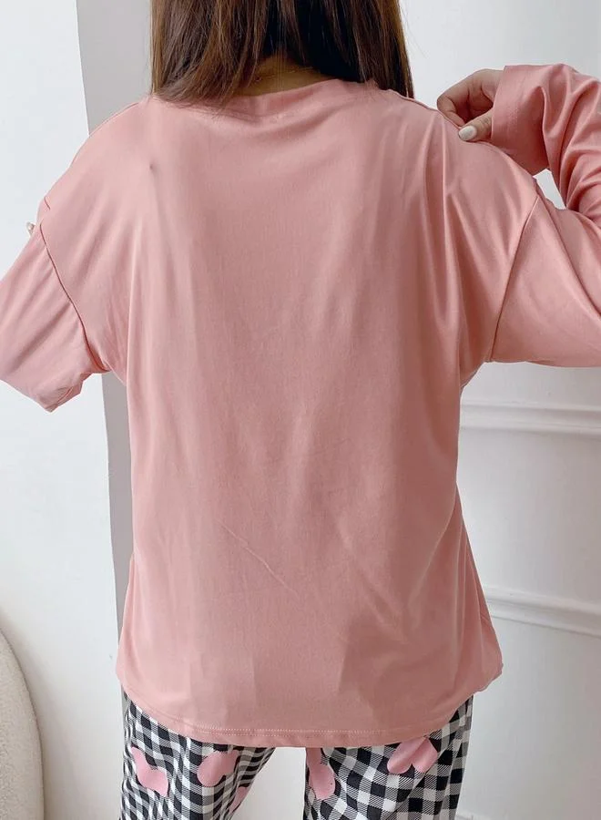 تايك تو طقم بيجاما من بنطال بنمط مربعات وتيشيرت بأكمام طويلة